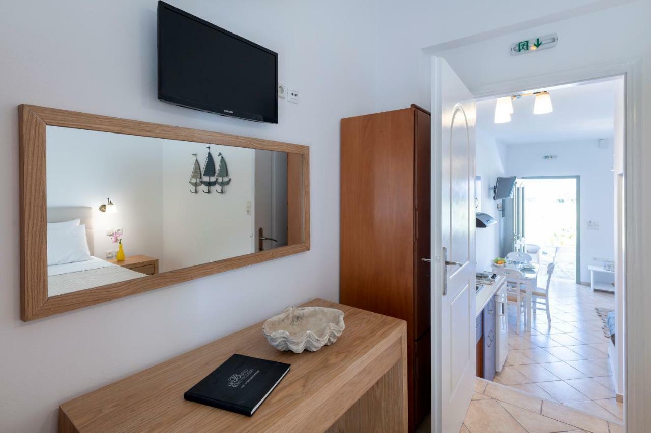 Mirabeli Apartments & Suites Pollonia Extérieur photo